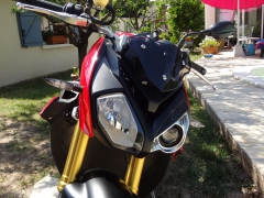 S1000R Front