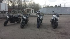 XJ6(s) N Midnight Black mate / Midnight Black / Race Blue / White Competition Front